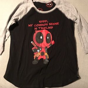 Reversible Deadpool shirt Women’s XL